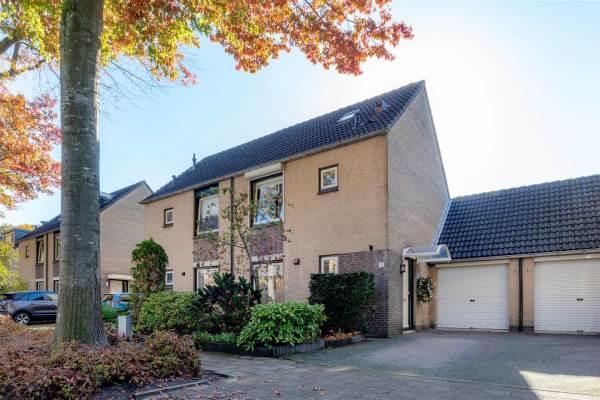Woning Molenaarlaan 12 Hoogland