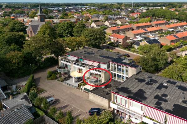 Woning Kerklaan 38 Noord-Scharwoude