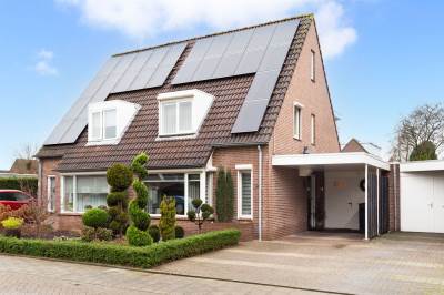 Woning Marga Klompéstraat 11 Waalwijk