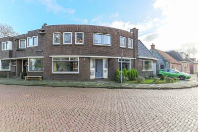 Woning T P Oosterhoffstraat 2 Oldehove