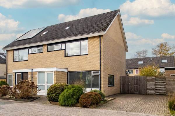 Woning Vredewold 18 Veendam
