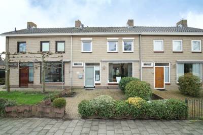 Woning Karel Doormanstraat 16 Genemuiden