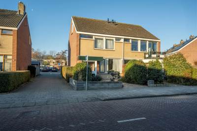 Woning Sterrenlaan 3 Puttershoek