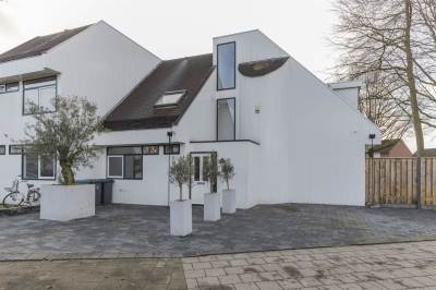 Woning Rembrandtlaan 18 Oosterhout (NB)