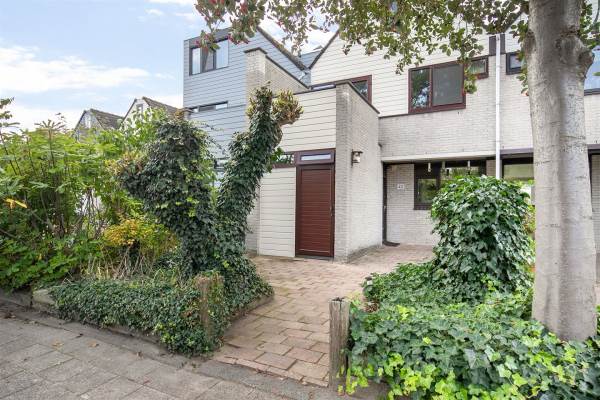 Woning Karperveen 432 Spijkenisse