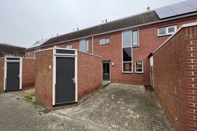 Woning Kosterstuin 197 Zwaag