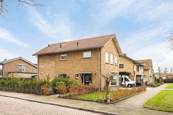 Woning Lijsterbeslaan 1 Leusden