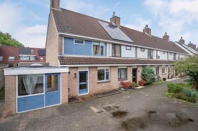 Woning Mandenvlechter 55 Alphen aan den Rijn