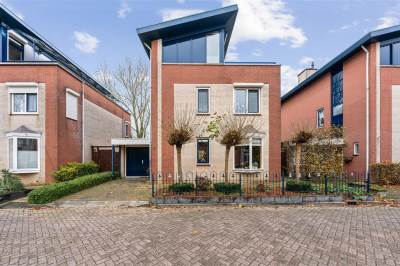 Woning van Goghplantsoen 22 Alblasserdam