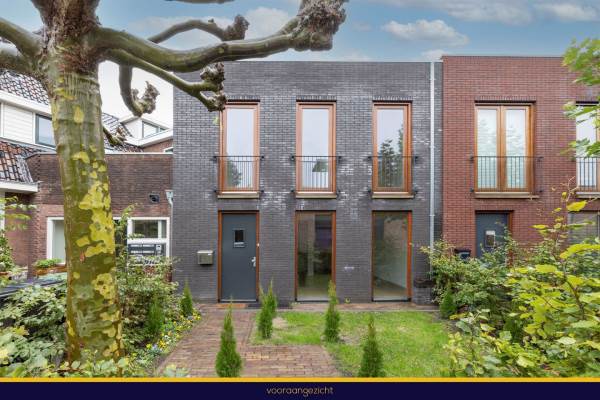 Woning Middenweg 7H Huizen