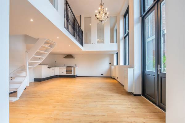 Woning Stortenbekerstraat 223 Den Haag