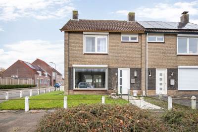 Woning Edvard Griegstraat 13 Fijnaart