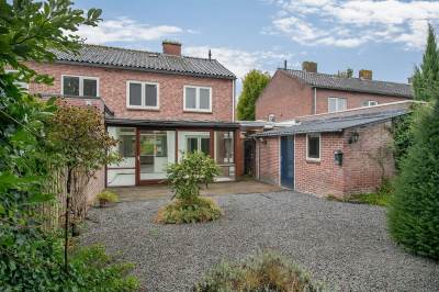 Woning Pastoor Lemmensstraat 11 Ulvenhout (Gem. Breda)
