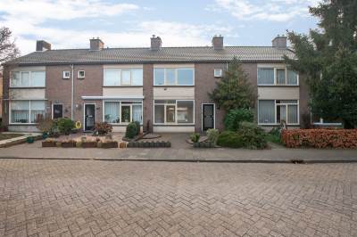 Woning Bulkstraat 18 Genderen