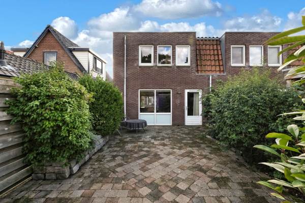 Woning Oosterstraat 32 Noord-Scharwoude