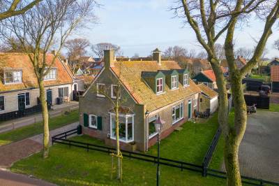 Woning Burenlaan 34 Hollum