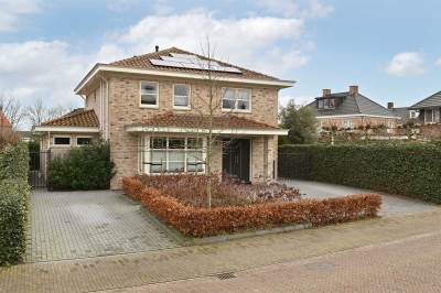 Woning Molenwieken 24 Halsteren