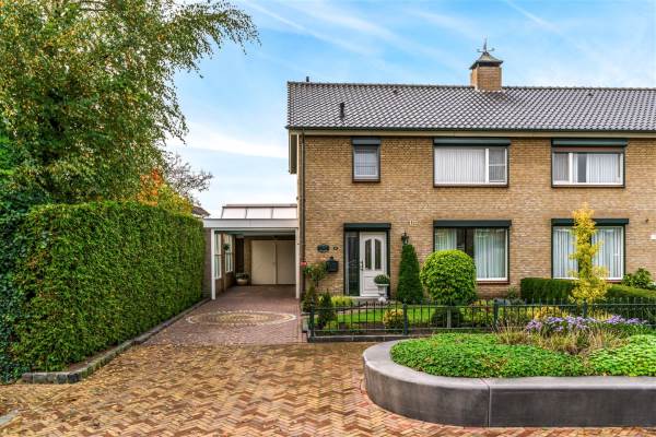 Woning Bernhardstraat 20 Afferden (LI)