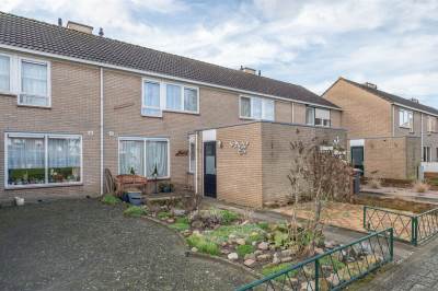 Woning Majoor Burkestraat 3 Nieuw-Vossemeer