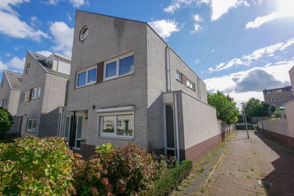 Woning Buitenaf 10 Sliedrecht