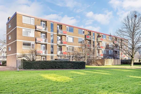 Woning Burgemeester Crezéestraat 39 Ridderkerk