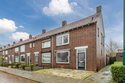 Woning Vincent van Goghstraat 18 Rijen