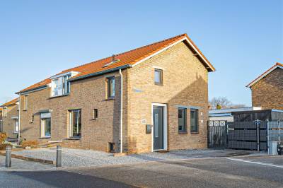 Woning Van Praatstraat 12 Stein