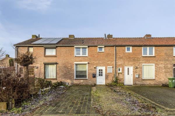 Woning Mr. T.J. Verschuurstraat 24 Best