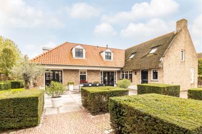 Woning Burgemeester van Campenhoutstraat 48 Made