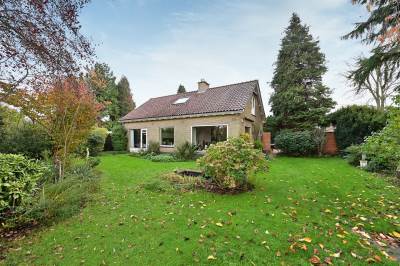 Woning Rembrandtlaan 17 Loosdrecht