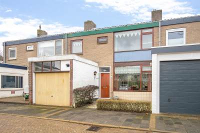 Woning Eemsteyn 12 Hendrik-Ido-Ambacht