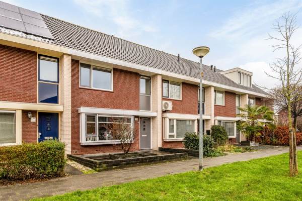 Woning Ruisvoorn 122 Tiel