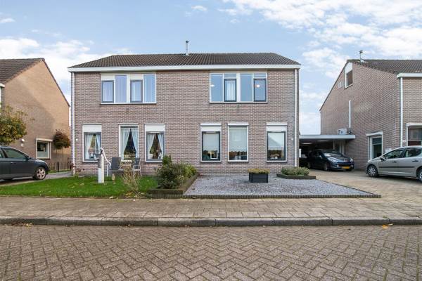 Woning Mezenhof 14 Hattemerbroek