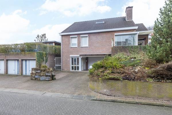 Woning Grachtstraat 50B Schin op Geul