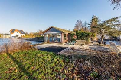 Woning Vinkenkade 1G Vinkeveen