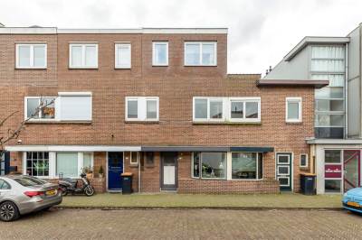 Woning Esdoornstraat 4 IJmuiden
