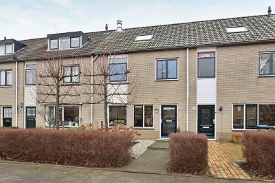 Woning Middelgronden 22 Huizen