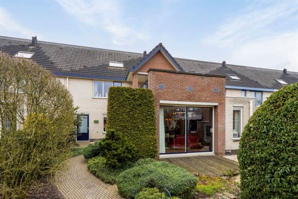 Woning Weerdenborch 11 Waardenburg