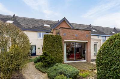 Woning Weerdenborch 11 Waardenburg