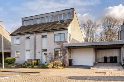 Woning Burgemeester Honnerlage Gretelaan 403 Schiedam