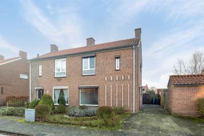 Woning Burg van Kempenstraat 7 Grubbenvorst