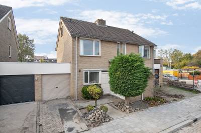 Woning Filosofentuin 93 Capelle aan den IJssel