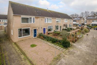 Woning Weegbree 10 Kampen