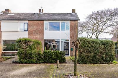 Woning Prins Willem-Alexandersingel 73 Beesd