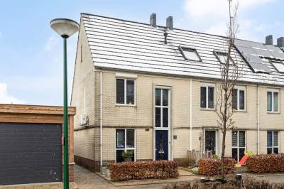 Woning Boogmuur 18 Houten
