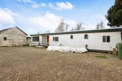 Woning Leeuwarderstraatweg 1004 Heerenveen
