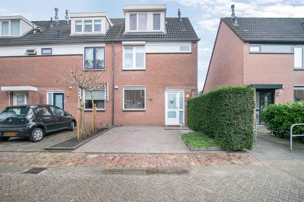 Woning Olykamp 74 Hendrik-Ido-Ambacht
