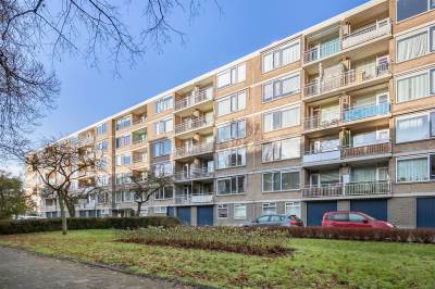 Woning Burgemeester Caan van Necklaan 224 Leidschendam