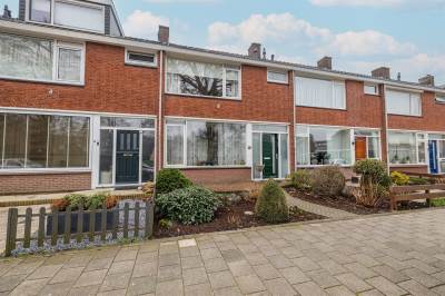 Woning Mr. Treubstraat 11 Ridderkerk