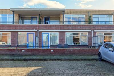 Woning A.G.M. van der Hoevenstraat 18 Ter Aar